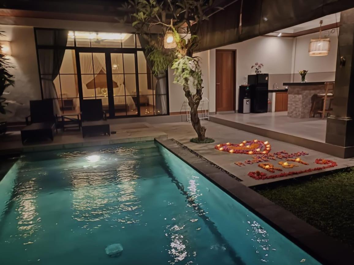 Sawitri Anandhita Luxury Villas อูบุด ภายนอก รูปภาพ